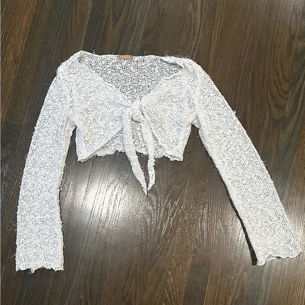 Forever 21 White Long Sleeve Tie Front Crop Blouse with Sparkles